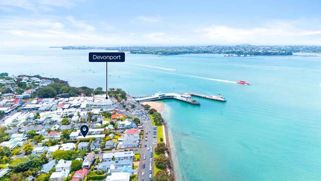 Just steps to the waterfront