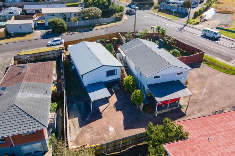 2/109 Target Road Totara Vale_21