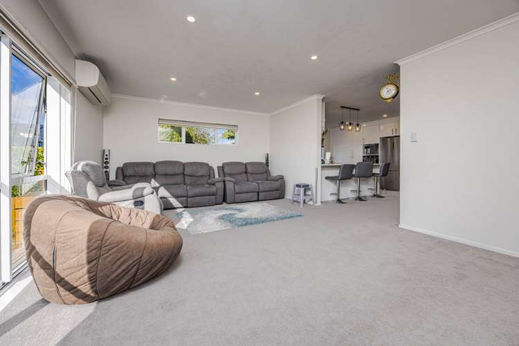 7 Papahou Lane Papatoetoe_15