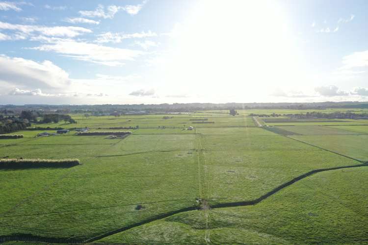 104 Durie Road Feilding_13