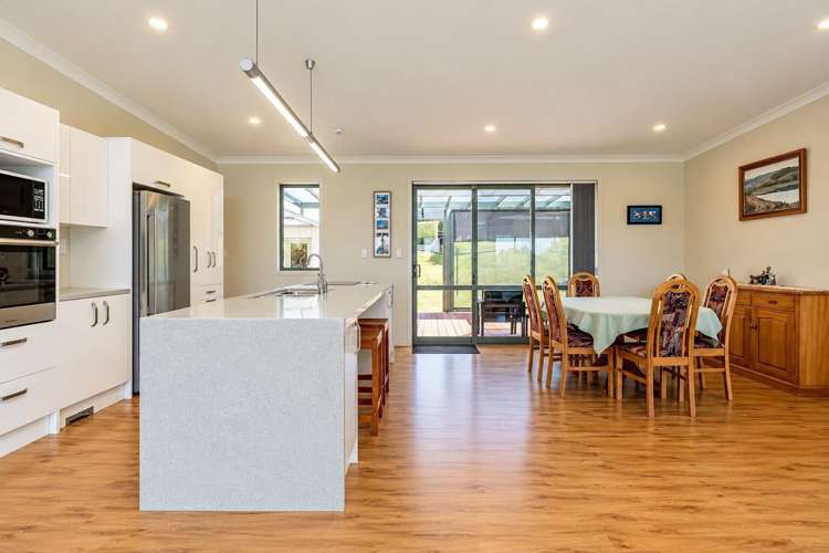 7 Omarunui Road Waiohiki_5