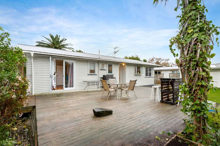 11a Lucinda Place Glen Eden_14