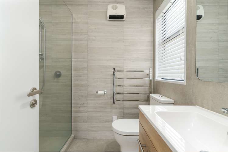 39 Champion Street Edgeware_8