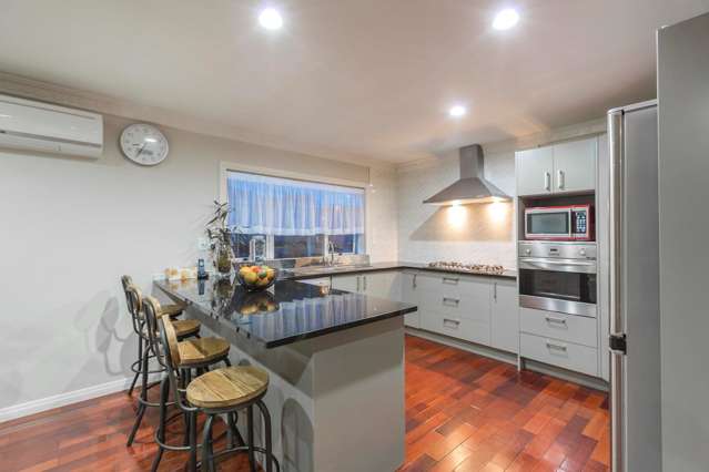 9 Beatrice Place Flat Bush_4