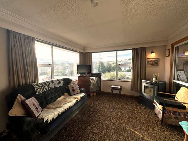 37 Gormack Street Balclutha_3