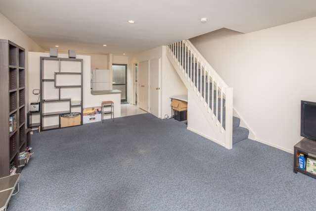 3/472 Gloucester Street Linwood_3