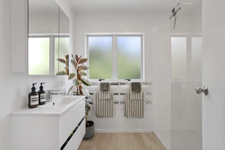 3/57 Woodglen Road Glen Eden_7