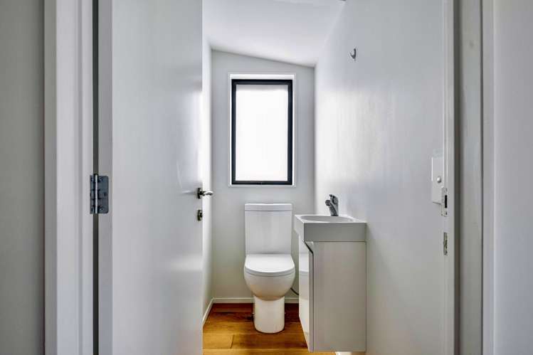 23B Chippendale Crescent Birkdale_9