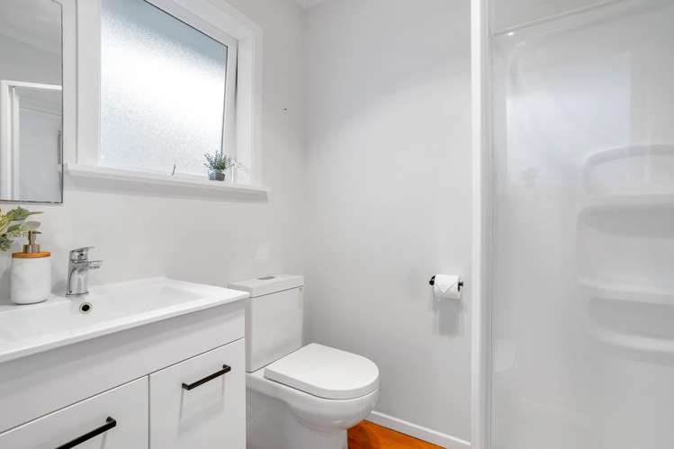 8 Beswick Place Birkdale_15