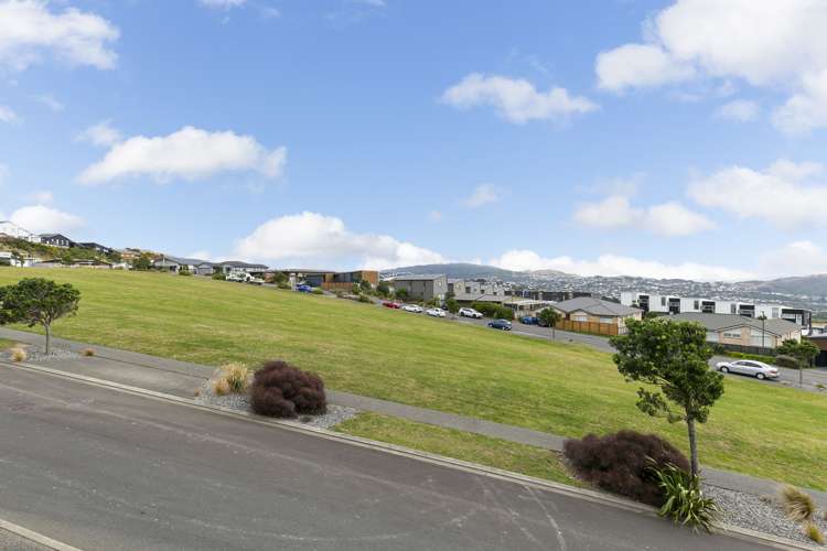 52 Tea Tree Lane Woodridge_10