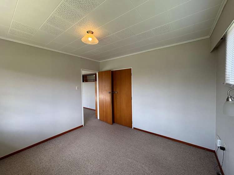 14 Katene Street West End_8