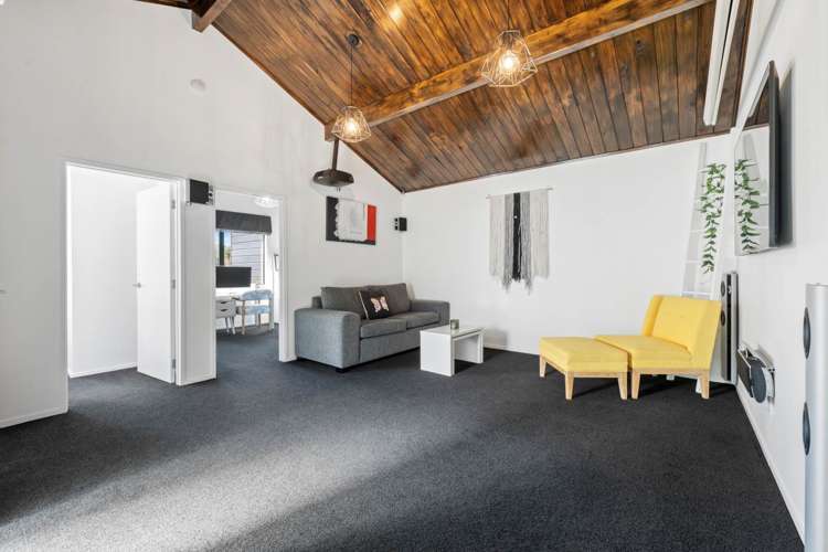 17 Wainoni Heights Greenhithe_16