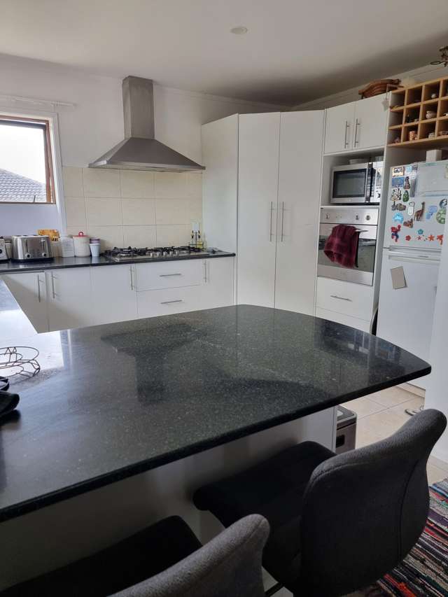 15 Himalaya Crescent Lynfield_3