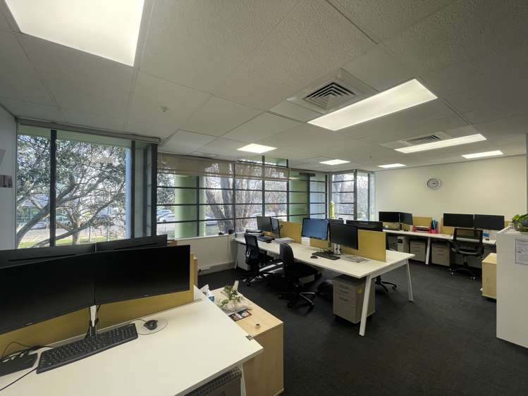 60 Hugo Johnston Drive Penrose_13