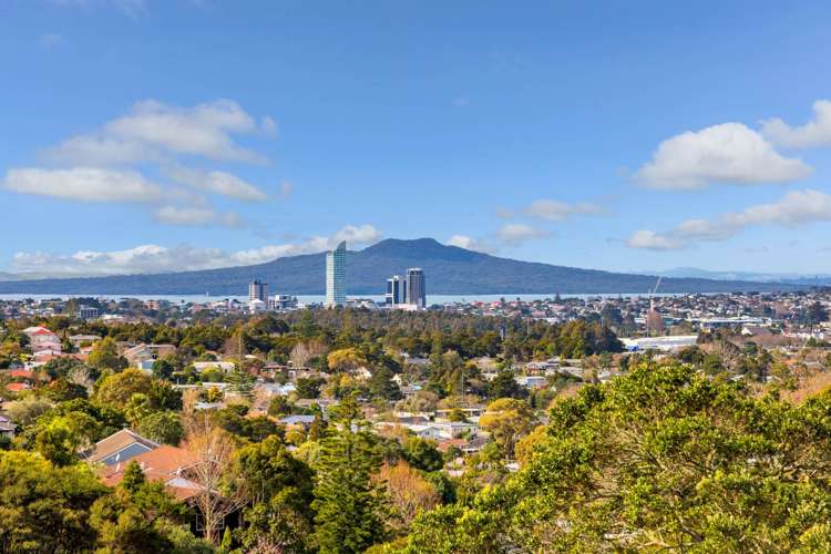 5/3 Coronation Road Hillcrest_2