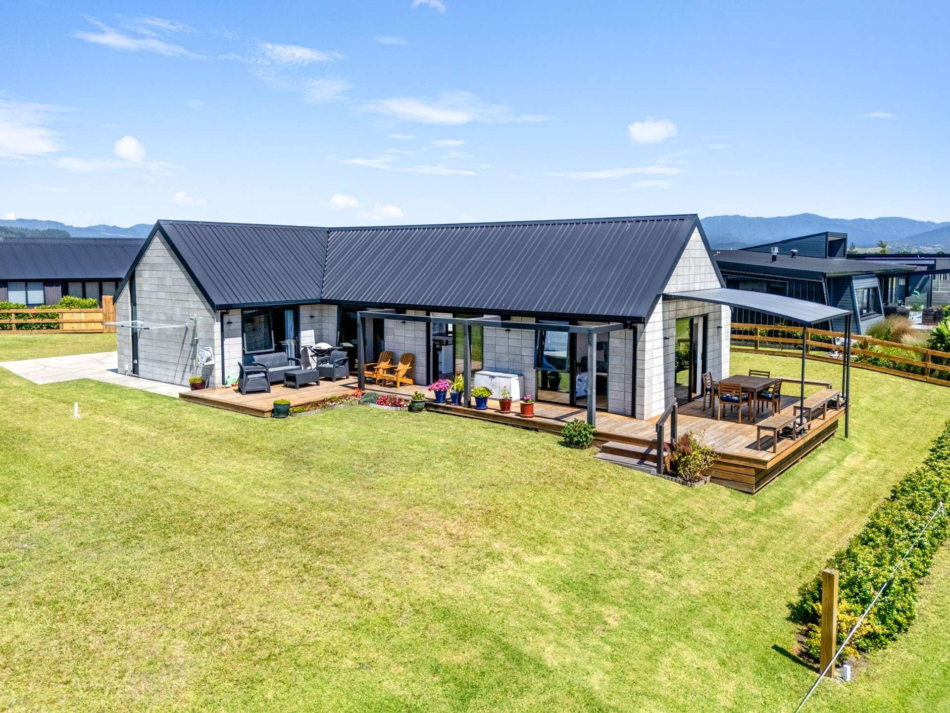 105 Rangiora Crescent Matarangi_0