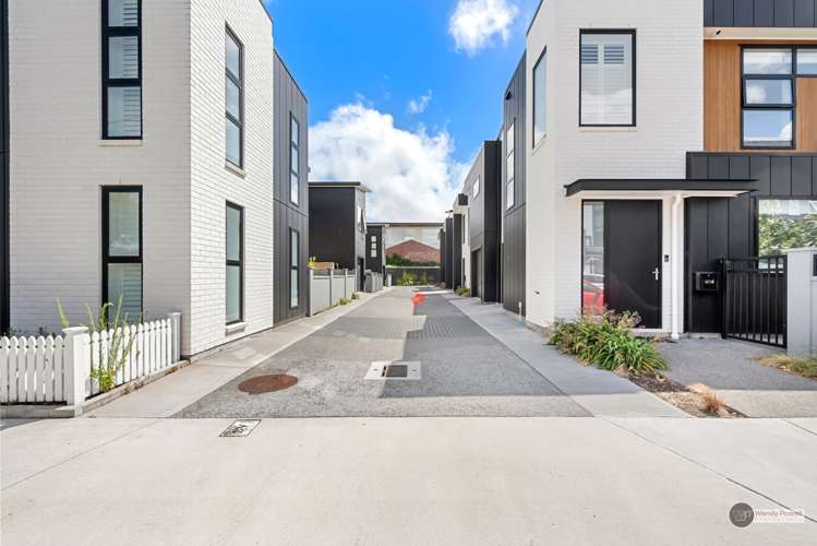 6/39 Nelson Street Petone_14