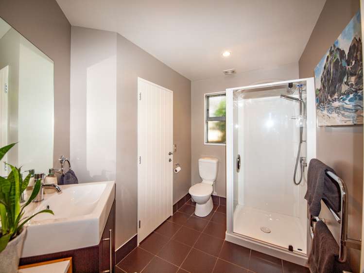 17 Nether Green Crescent Johnsonville_15