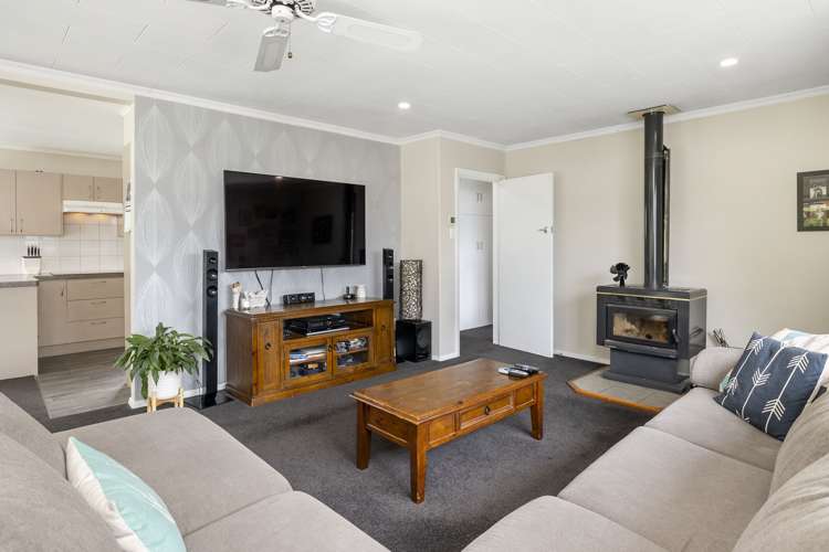 3 Knowles Crescent Ranfurly_14