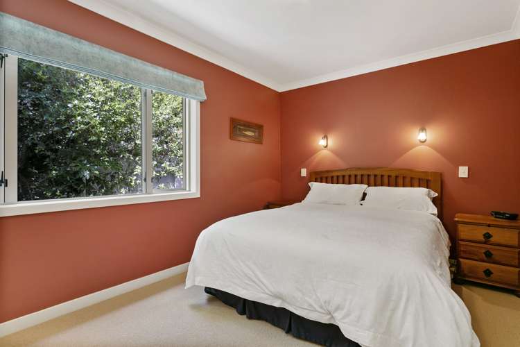 2/144 Lake Terrace Taupo_16