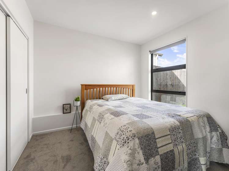 14 Horokaka Street Massey_9