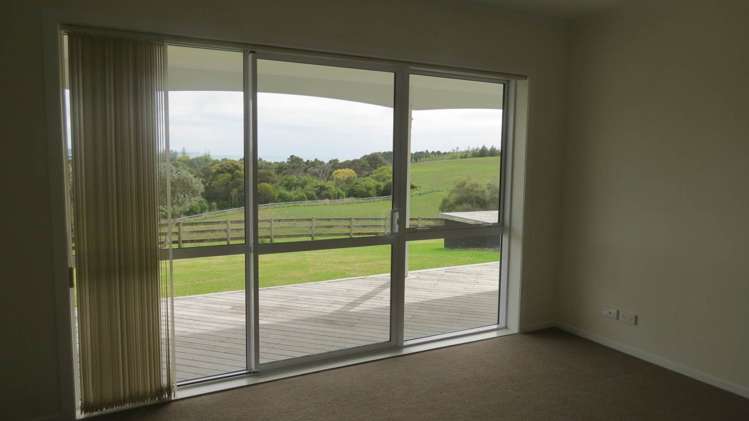 98 Orere Point Road Orere Point_19