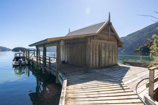 Ahitarakihi Bay Arapawa Island_1