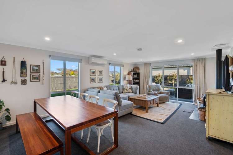 5 Cressy Place Darfield_5