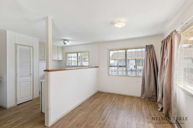 1/10 Dorendia Place Clendon Park_4