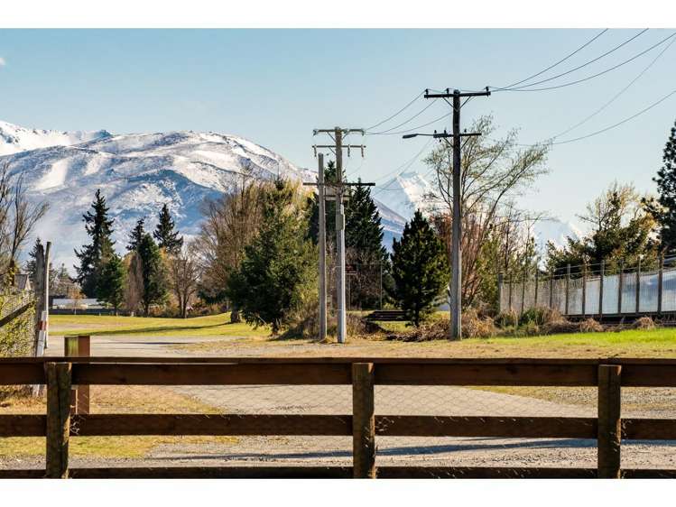4 Lakeland Avenue Twizel_31