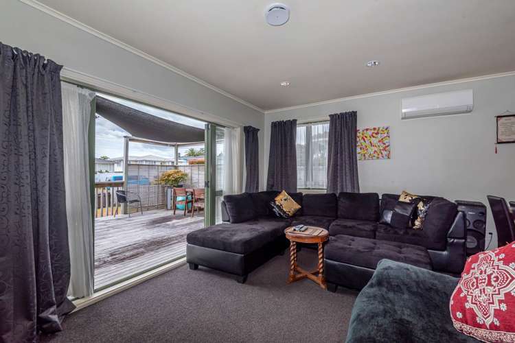 26 Geordie Street Henderson_13