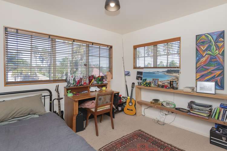 21 Ocean Park Wainui_19