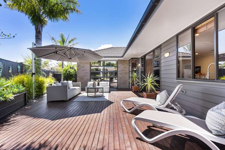 105 Pine Harbour Parade Beachlands_14