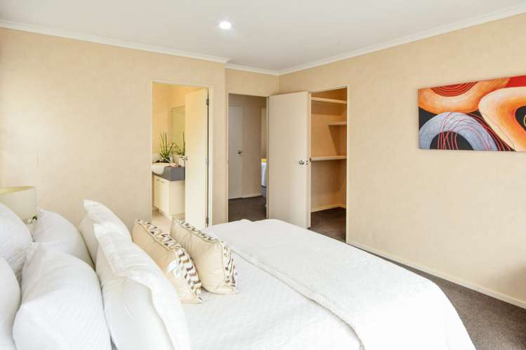 84 Redcastle Drive East Tamaki_14
