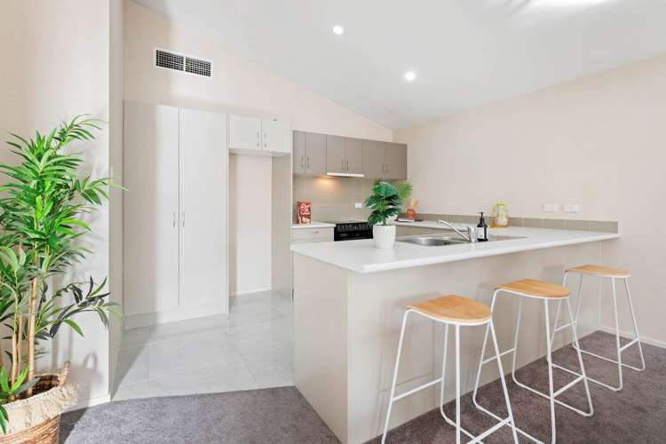 59a Aspiring Avenue Flat Bush_5