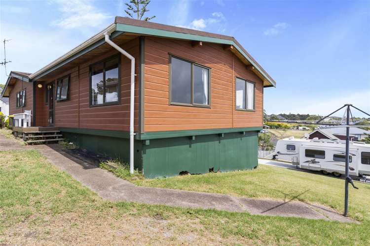 6 Bronzewing Terrace Unsworth Heights_17