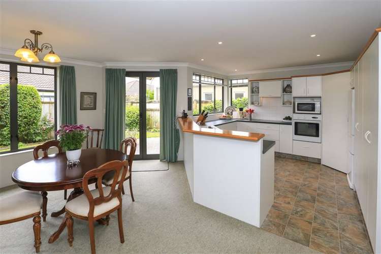 11 Ruby Court Chartwell_2