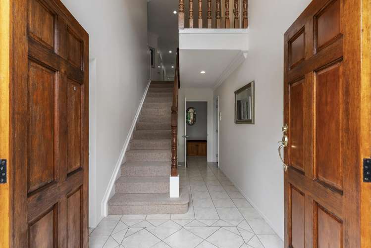 64 Whitford Road Botany Downs_2