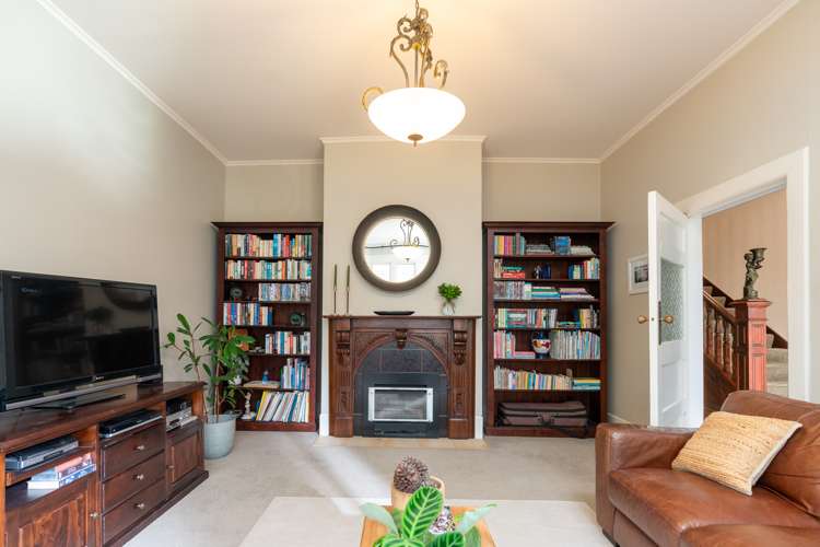 23 Naughton Terrace Kilbirnie Wellington City Houses for Sale