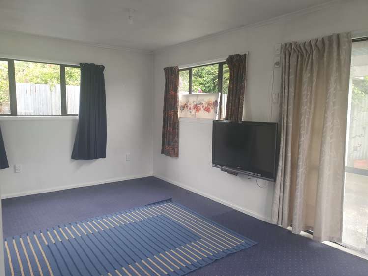 37 Constable Crescent Onekawa_18