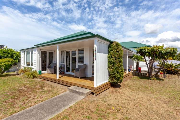 200 Mayfair Avenue Whangamata_2