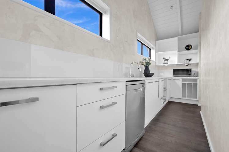 18 Reliance Crescent Beachlands_17