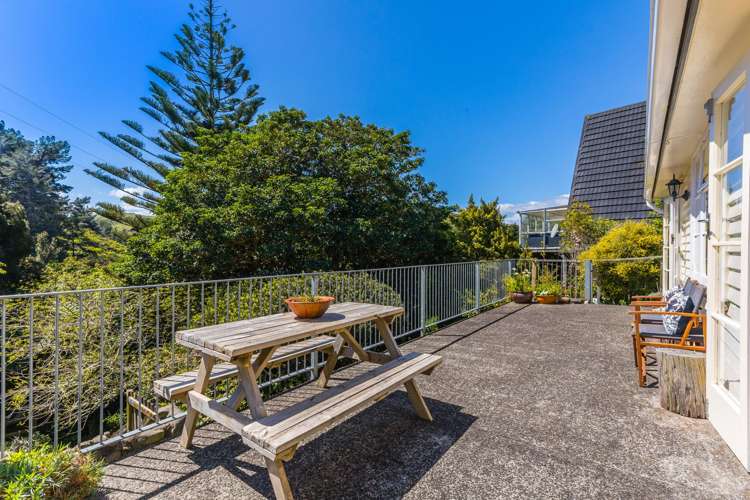 144 Hill Road Belmont_21