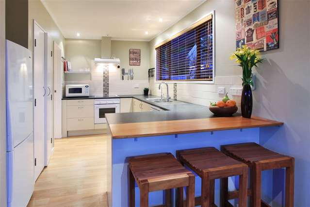 9 Ayton Drive Whitby_1
