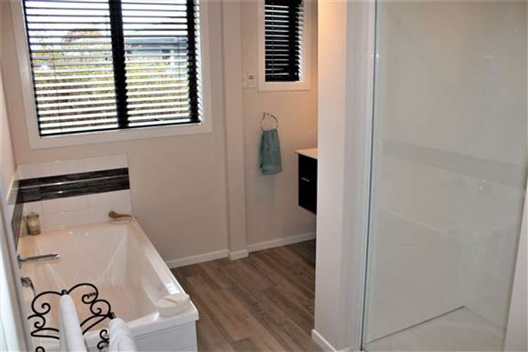 27 Dunedin Street Redwood_10