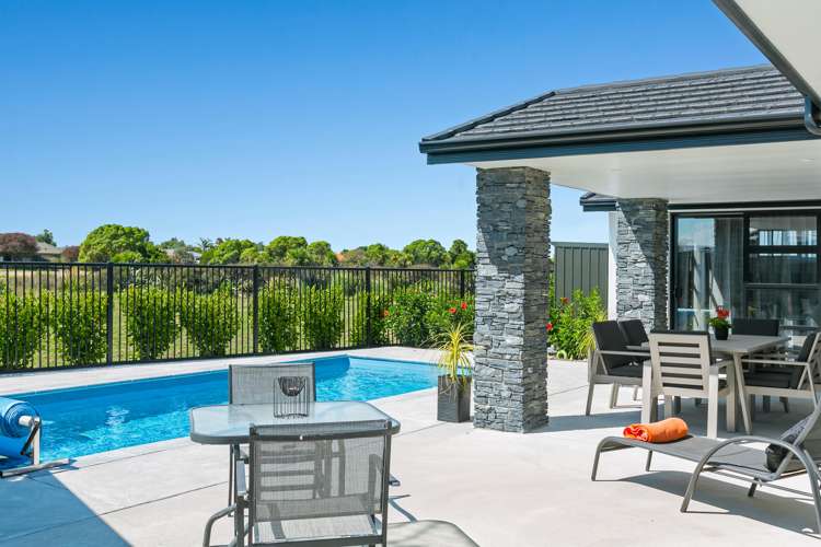 52 Drabble Crescent Papamoa_2