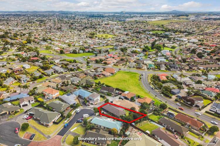 5 Kylie Court Clover Park_14