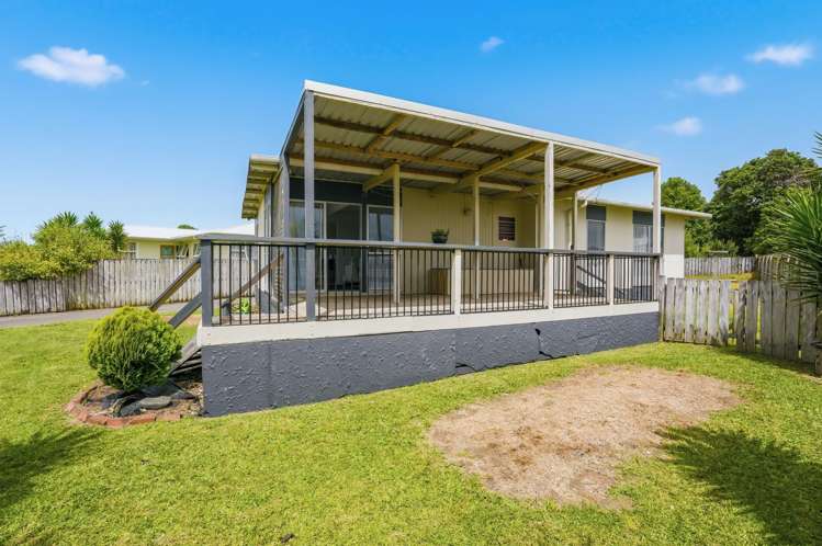 9 Paramount Parade Tikipunga_15