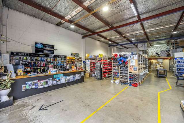 C and D/28 Lambie Drive Manukau City_3