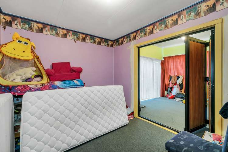 86 Point England Road Point England_14